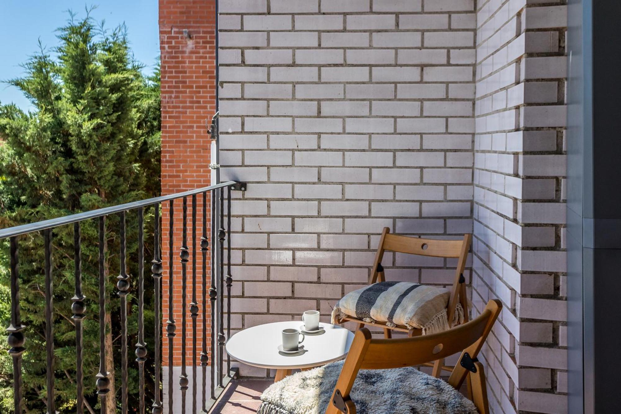 Apartamento Baruhaus Terraza Duplex Valencia De Don Juan Exterior foto
